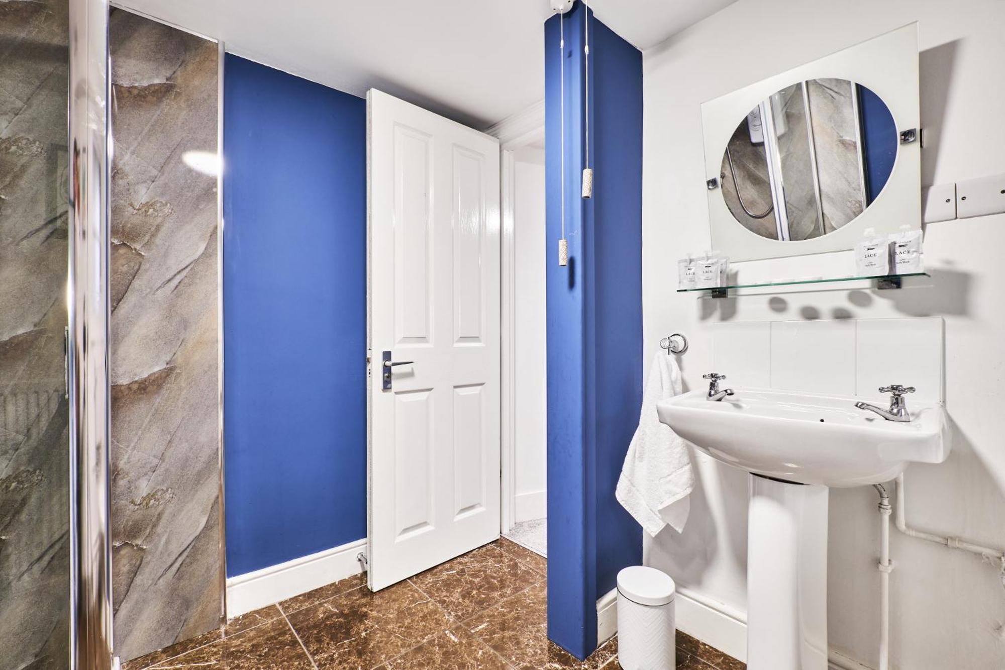 Crawford Square Apartment Londonderry Eksteriør billede
